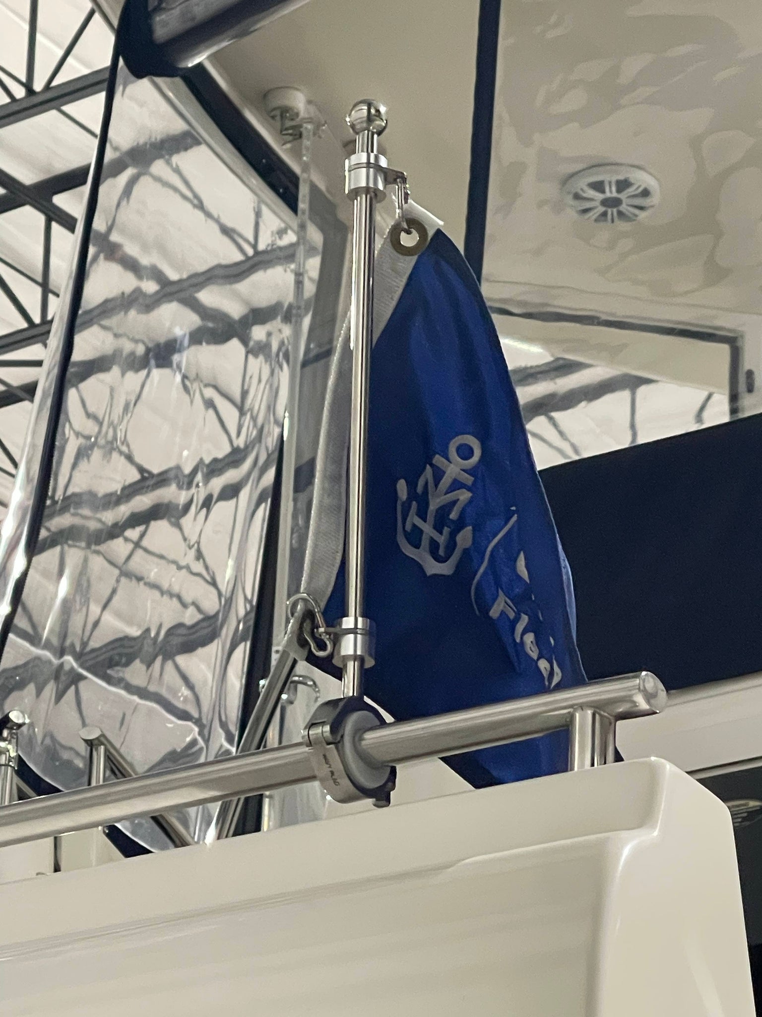Burgee Mount WF4BRM21-14OVAL, Burgee Rail Mount Pole, Oval 1-5/16