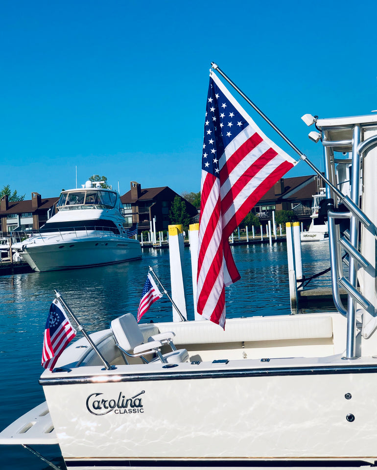 Burgee Mount Wavy Flag premium marine poles, mounts and flags